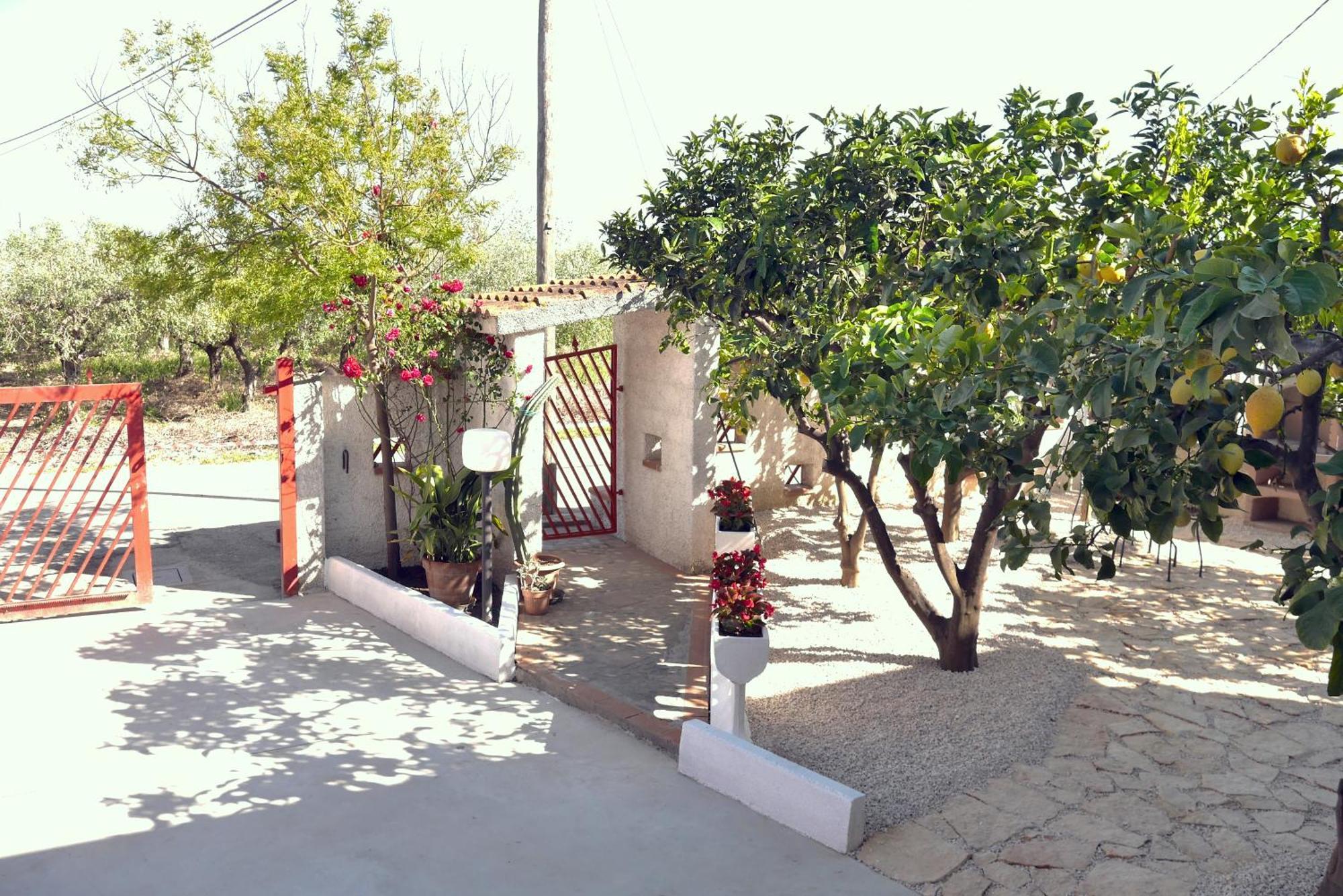 Dimora Dana Bed & Breakfast Pollutri Exterior foto